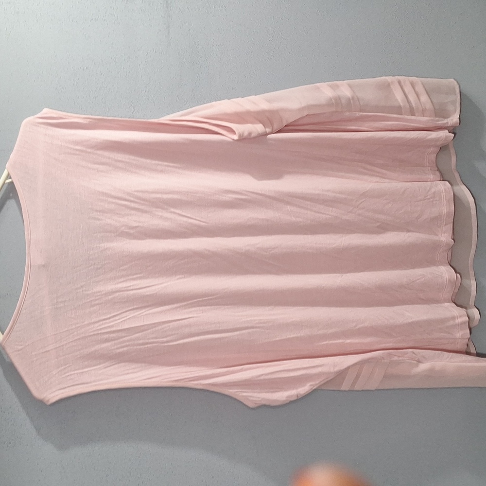 Avenue Light pink blouse - Picture 3 of 3